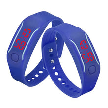 Load image into Gallery viewer, Delicate  Mens Womens New Fashion Designer Silicone LED Watch Date Sports Bracelet Digital Wrist Watch DROP SHIPPING J18W30 HY
