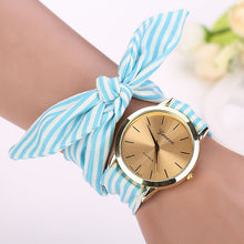 Load image into Gallery viewer, GEMIXI Fashion Women Watches Students Fashion Floral Cloth Quartz Bracelet Watch Women Relojes Mujer 2018 Dignity Ladies Watch
